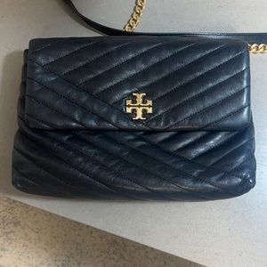 KIRA CHEVRON SHOULDER BAG